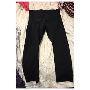 Black lululemon leggings